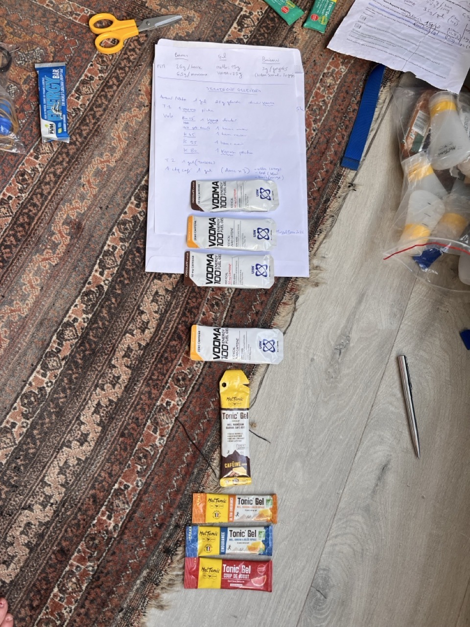 Stratégie nutritionnelle Half Ironman – gels et barres prévus pour la course d’Emmanuelle