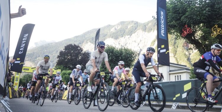 Jean-Marie au départ de l’Étape du Tour 2026 après sa préparation en coaching cyclisme