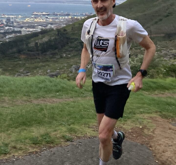 Jean-Baptiste Wiroth participant au trail de 18 km de la Gun Run à Cape Town